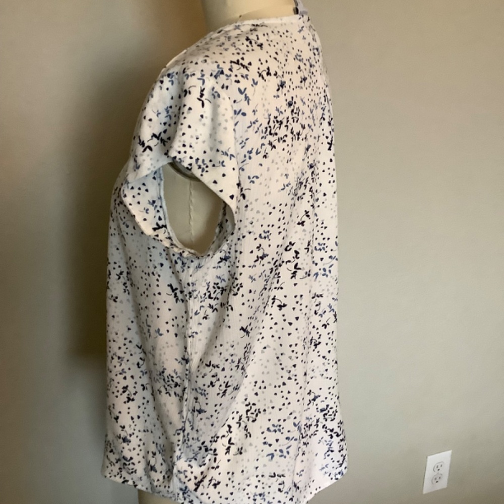 Size M - Picture 2 of 6